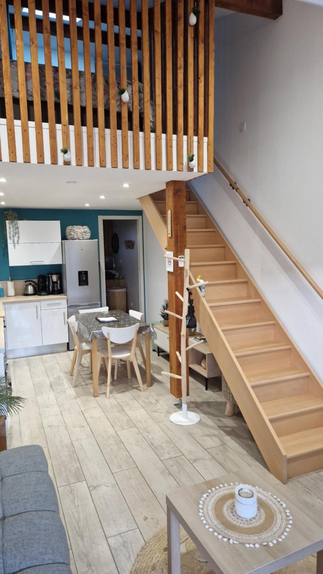 Appartement Pour 4 Avec Terrasse Chanos-Curson Bagian luar foto