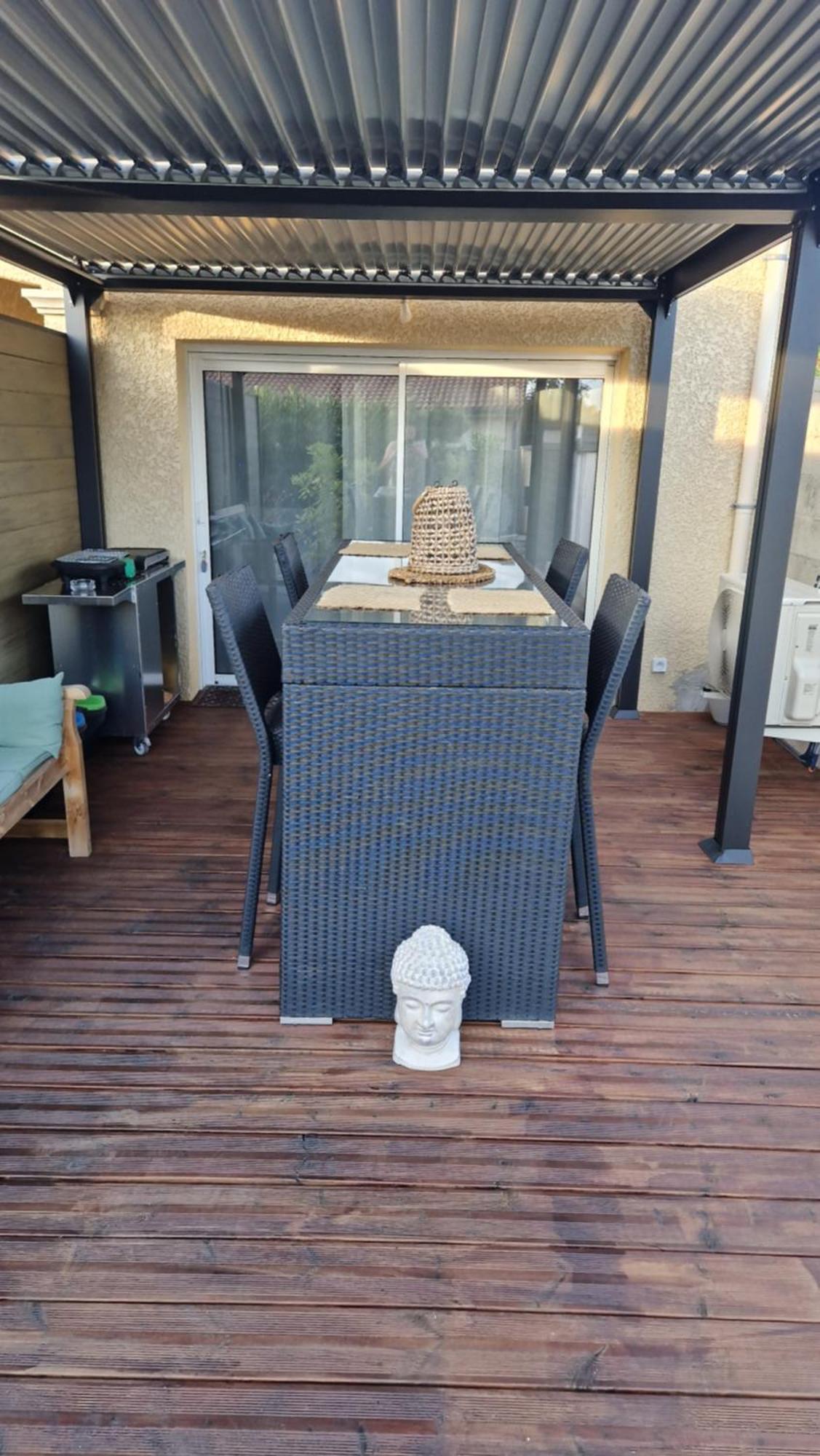 Appartement Pour 4 Avec Terrasse Chanos-Curson Bagian luar foto